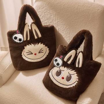 LABUBU Wendetasche aus Plüsch – Klassische braune Taschenserie