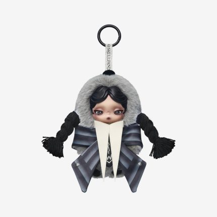 SKULLPANDA × Wednesday Plüschtier (Nevermore Academy Uniform Version)
